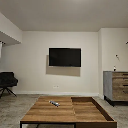 Modern Townhouse In Daire