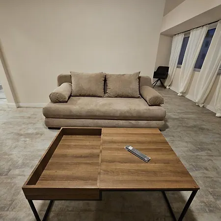 Daire Modern Townhouse In *