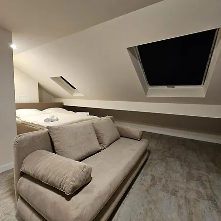Modern Townhouse In Daire Wuppertal