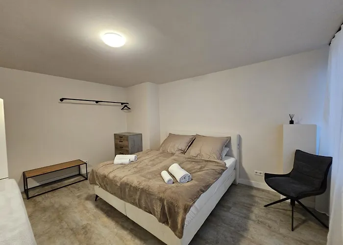 Modern Townhouse In * Wuppertal