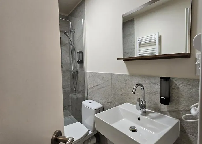 Modern Townhouse In Apartmán